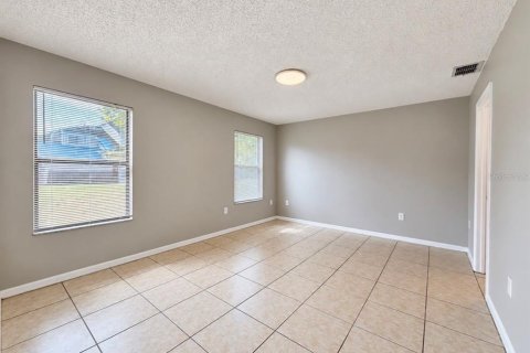 Condo in Kissimmee, Florida, 3 bedrooms № 2395984 - photo 12