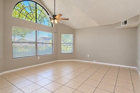 Condo in Kissimmee, Florida, 3 bedrooms № 2395984 - photo 5