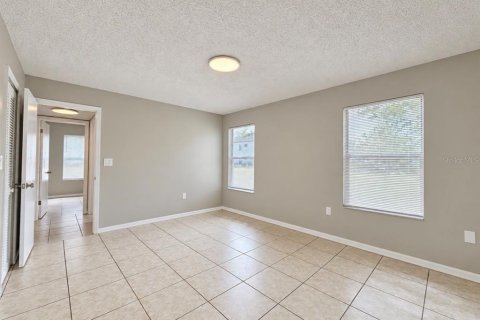 Condo in Kissimmee, Florida, 3 bedrooms № 2395984 - photo 13