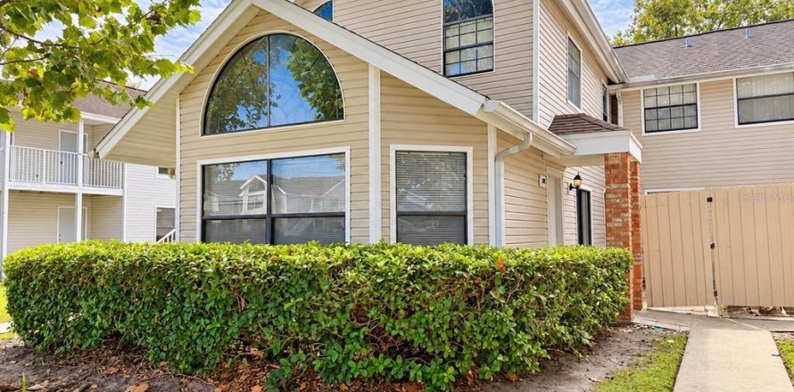Condo in Kissimmee, Florida, 3 bedrooms № 2395984