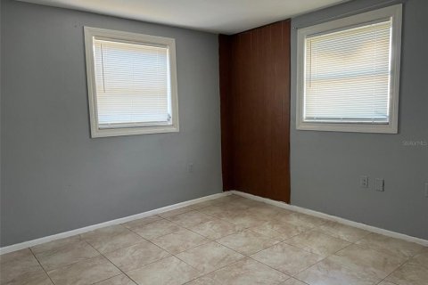 Villa ou maison à louer à Holiday, Floride: 2 chambres, 84.08 m2 № 1906475 - photo 13