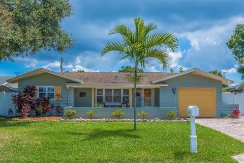 Casa en venta en Largo, Florida, 3 dormitorios, 135.27 m2 № 1773059 - foto 1