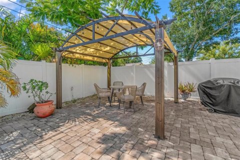 Casa en venta en Largo, Florida, 3 dormitorios, 135.27 m2 № 1773059 - foto 30