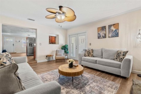 Casa en venta en Largo, Florida, 3 dormitorios, 135.27 m2 № 1773059 - foto 9