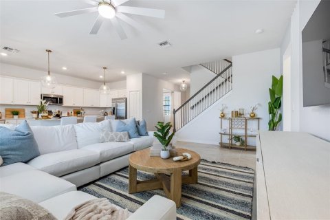 House in Parrish, Florida 4 bedrooms, 234.95 sq.m. № 2166565 - photo 6