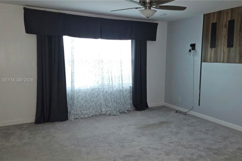 House in Loxahatchee Groves, Florida 4 bedrooms, 223.06 sq.m. № 2300635 - photo 21