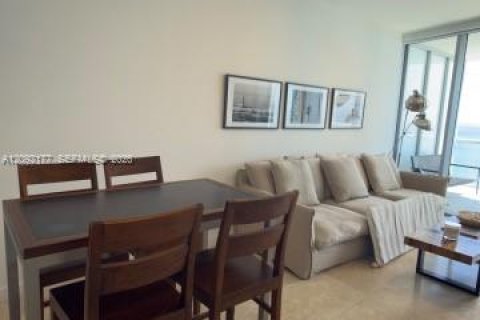 Appartement à louer à Sunny Isles Beach, Floride: 1 chambre, 79.71 m2 № 2376111 - photo 4