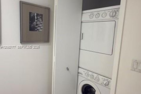 Appartement à louer à Sunny Isles Beach, Floride: 1 chambre, 79.71 m2 № 2376111 - photo 21