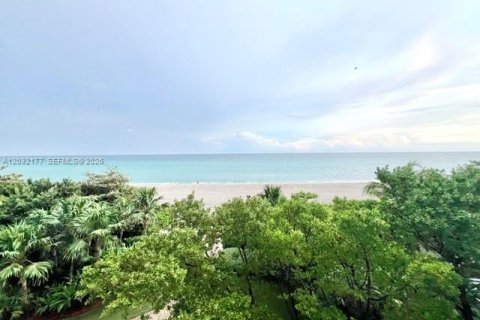 Appartement à louer à Sunny Isles Beach, Floride: 1 chambre, 79.71 m2 № 2376111 - photo 27