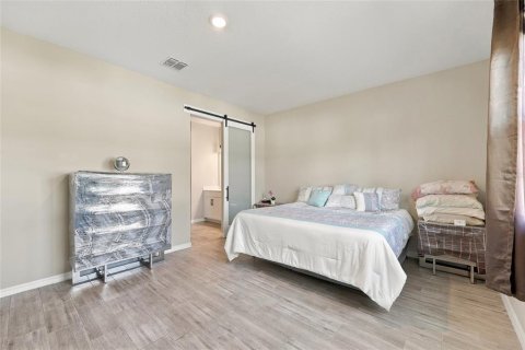 Villa ou maison à vendre à Haines City, Floride: 4 chambres, 179.12 m2 № 2429405 - photo 15