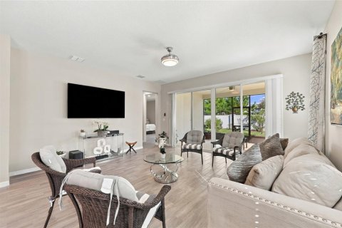 Villa ou maison à vendre à Haines City, Floride: 4 chambres, 179.12 m2 № 2429405 - photo 12