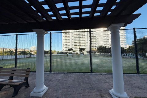 Condominio en venta en Aventura, Florida, 2 dormitorios, 113.34 m2 № 2031429 - foto 27