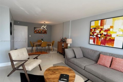 Condominio en venta en Aventura, Florida, 2 dormitorios, 113.34 m2 № 2031429 - foto 6