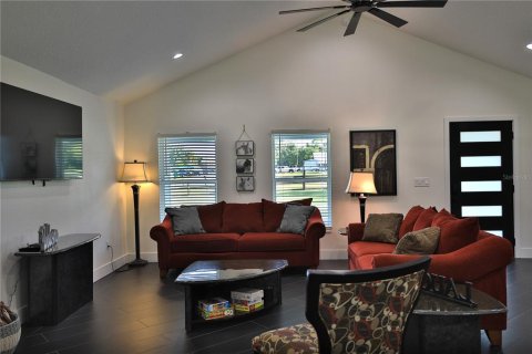 Villa ou maison à vendre à Ocala, Floride: 4 chambres, 167.6 m2 № 2356227 - photo 9
