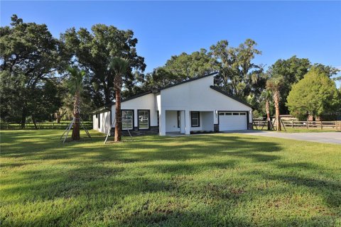 Villa ou maison à vendre à Ocala, Floride: 4 chambres, 167.6 m2 № 2356227 - photo 4