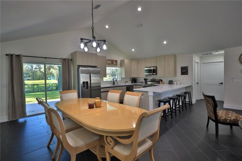 Villa ou maison à vendre à Ocala, Floride: 4 chambres, 167.6 m2 № 2356227 - photo 17