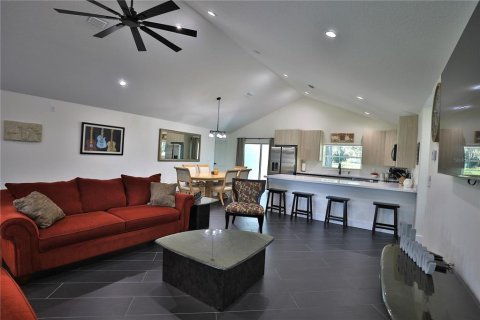 Villa ou maison à vendre à Ocala, Floride: 4 chambres, 167.6 m2 № 2356227 - photo 11