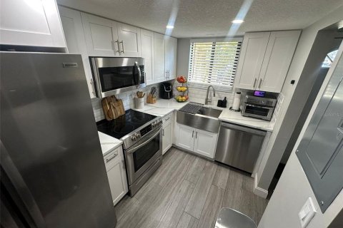 Condominio en venta en Tampa, Florida, 2 dormitorios, 90.49 m2 № 1625489 - foto 6