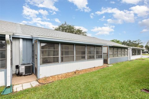Villa ou maison à vendre à New Smyrna Beach, Floride: 2 chambres, 75.25 m2 № 1911802 - photo 23
