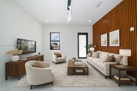 Купить виллу или дом в Лихай-Эйкерс, Флорида 3 спальни, 98.2м2, № 2031505 - фото 2