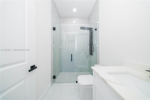 Купить виллу или дом в Лихай-Эйкерс, Флорида 3 спальни, 98.2м2, № 2031505 - фото 13