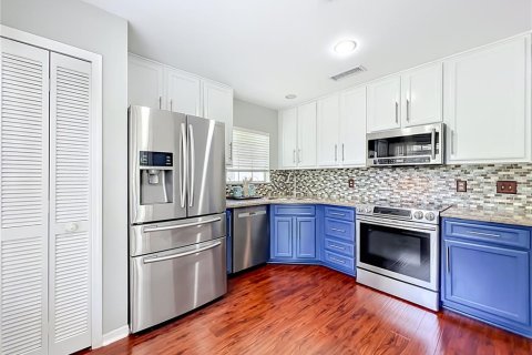 Copropriété à vendre à Lake Mary, Floride: 2 chambres, 126.07 m2 № 2396016 - photo 9