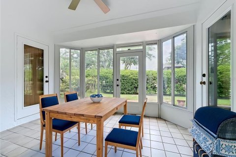 Copropriété à vendre à Lake Mary, Floride: 2 chambres, 126.07 m2 № 2396016 - photo 10