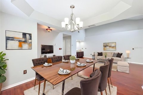 Copropriété à vendre à Lake Mary, Floride: 2 chambres, 126.07 m2 № 2396016 - photo 4