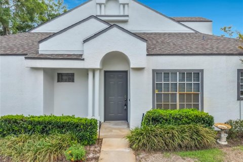 Copropriété à vendre à Lake Mary, Floride: 2 chambres, 126.07 m2 № 2396016 - photo 2