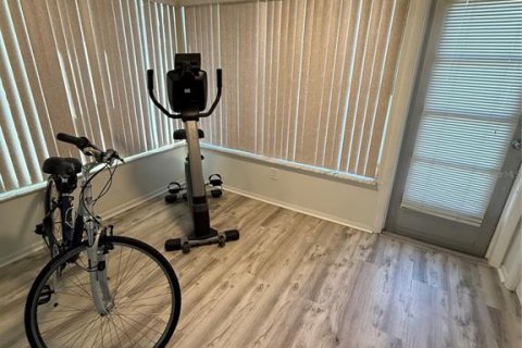 Casa en venta en Palm Harbor, Florida, 2 dormitorios, 95.69 m2 № 1761311 - foto 5