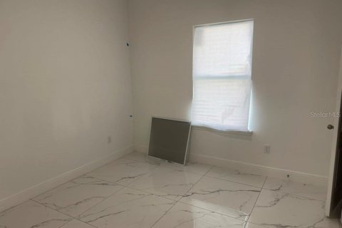 House in Orlando, Florida 3 bedrooms, 132.76 sq.m. № 2197286 - photo 23