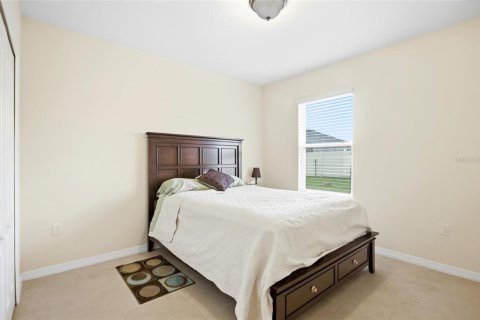 House in Haines City, Florida 3 bedrooms, 147.44 sq.m. № 2423955 - photo 15