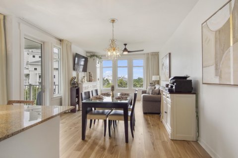 Condominio en venta en Sandestin, Florida, 1 dormitorio, 75.81 m2 № 560882 - foto 1