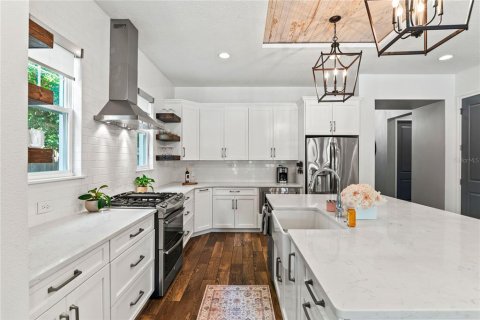Casa en venta en Orlando, Florida, 4 dormitorios, 218.32 m2 № 1685154 - foto 13