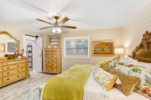 House in Odessa, Florida 3 bedrooms, 195.65 sq.m. № 1801550 - photo 25