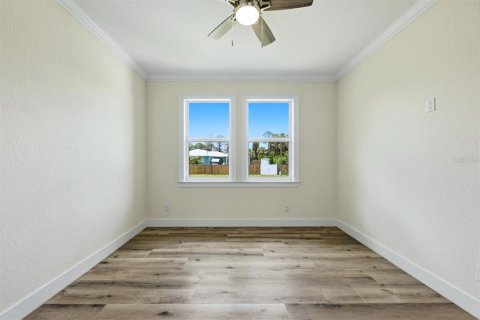 House in North Port, Florida 3 bedrooms, 178.28 sq.m. № 2215365 - photo 27