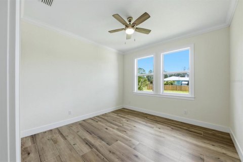 House in North Port, Florida 3 bedrooms, 178.28 sq.m. № 2215365 - photo 26