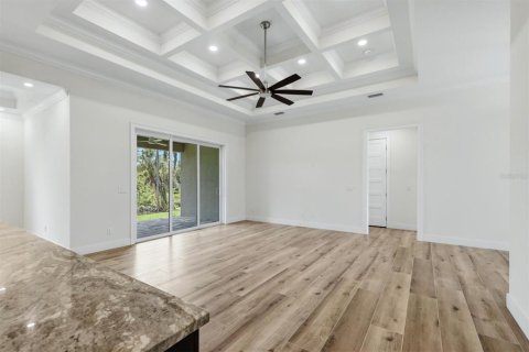 House in North Port, Florida 3 bedrooms, 178.28 sq.m. № 2215365 - photo 16