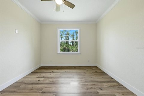 House in North Port, Florida 3 bedrooms, 178.28 sq.m. № 2215365 - photo 30
