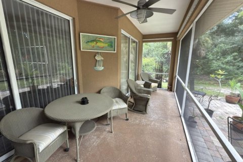 Villa ou maison à vendre à North Port, Floride: 3 chambres, 162.76 m2 № 2406232 - photo 15