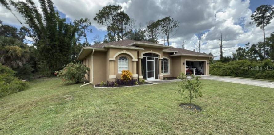 Villa ou maison à North Port, Floride 3 chambres, 162.76 m2 № 2406232