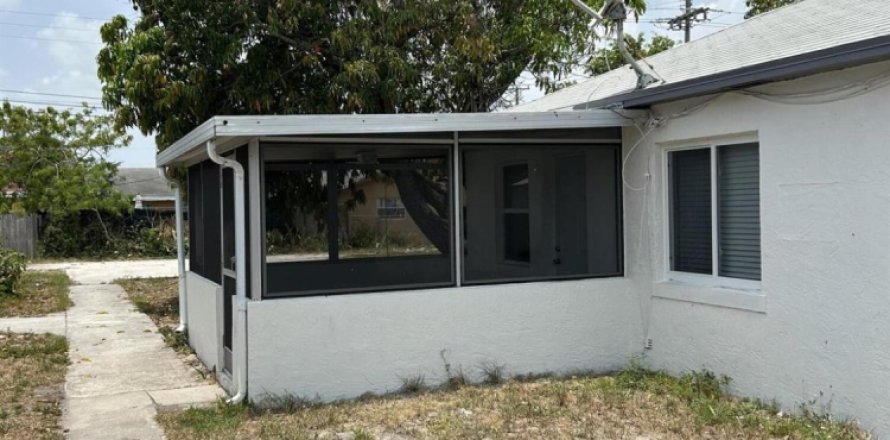 Immobilier commercial à Lake Worth, Floride 1 chambre, 55.74 m2 № 1186528