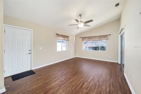 Villa ou maison à vendre à Ocala, Floride: 2 chambres, 86.31 m2 № 2141980 - photo 10