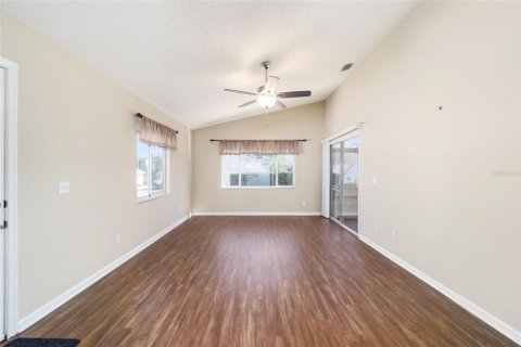 Villa ou maison à vendre à Ocala, Floride: 2 chambres, 86.31 m2 № 2141980 - photo 12