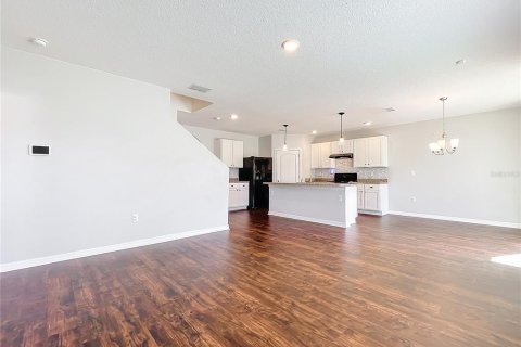 Casa en alquiler en Leesburg, Florida, 5 dormitorios, 248.42 m2 № 1760608 - foto 18