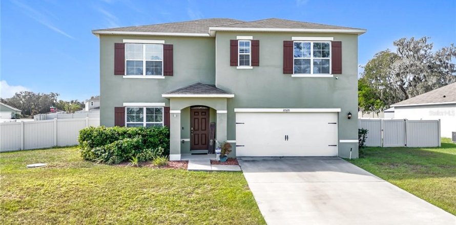 Casa en Leesburg, Florida 5 dormitorios, 248.42 m2 № 1760608
