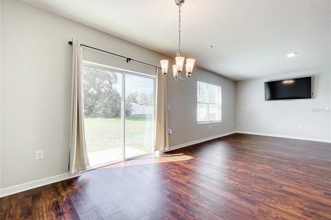 Casa en alquiler en Leesburg, Florida, 5 dormitorios, 248.42 m2 № 1760608 - foto 15