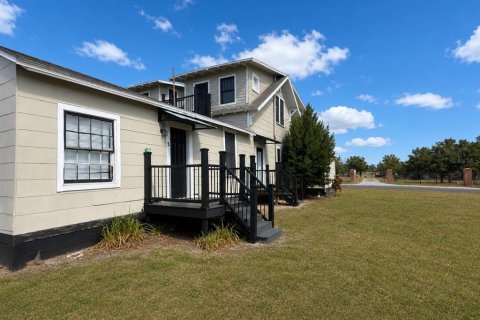 Propiedad comercial en venta en Winter Haven, Florida, 6 dormitorios, 280.56 m2 № 2205069 - foto 4