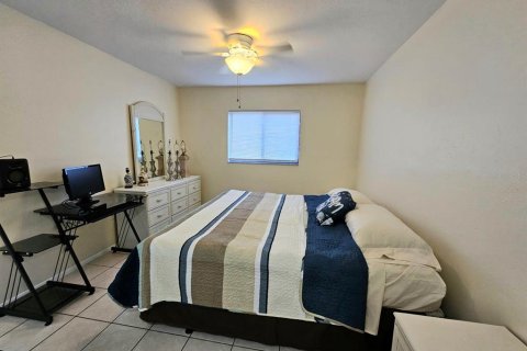 Condominio en alquiler en Punta Gorda, Florida, 2 dormitorios, 82.31 m2 № 1538927 - foto 30