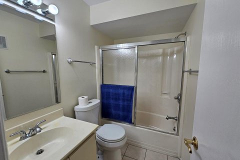 Condominio en alquiler en Punta Gorda, Florida, 2 dormitorios, 82.31 m2 № 1538927 - foto 12